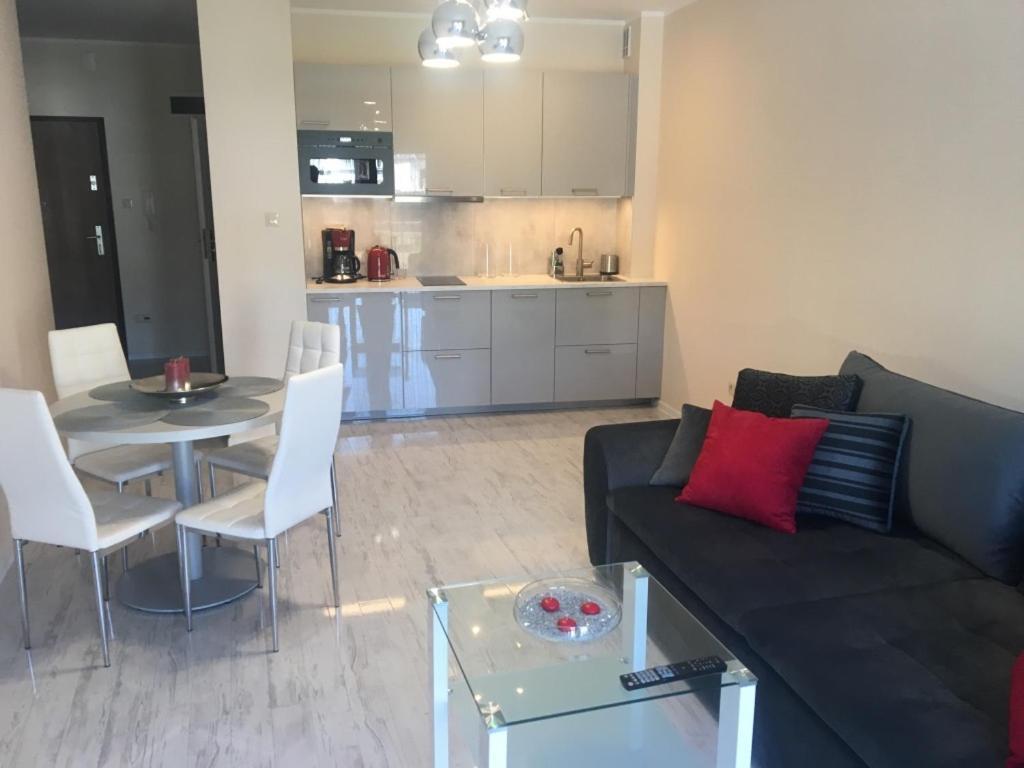 Апартаменты Apartament Silence Baltic Wenecja Поберово Экстерьер фото